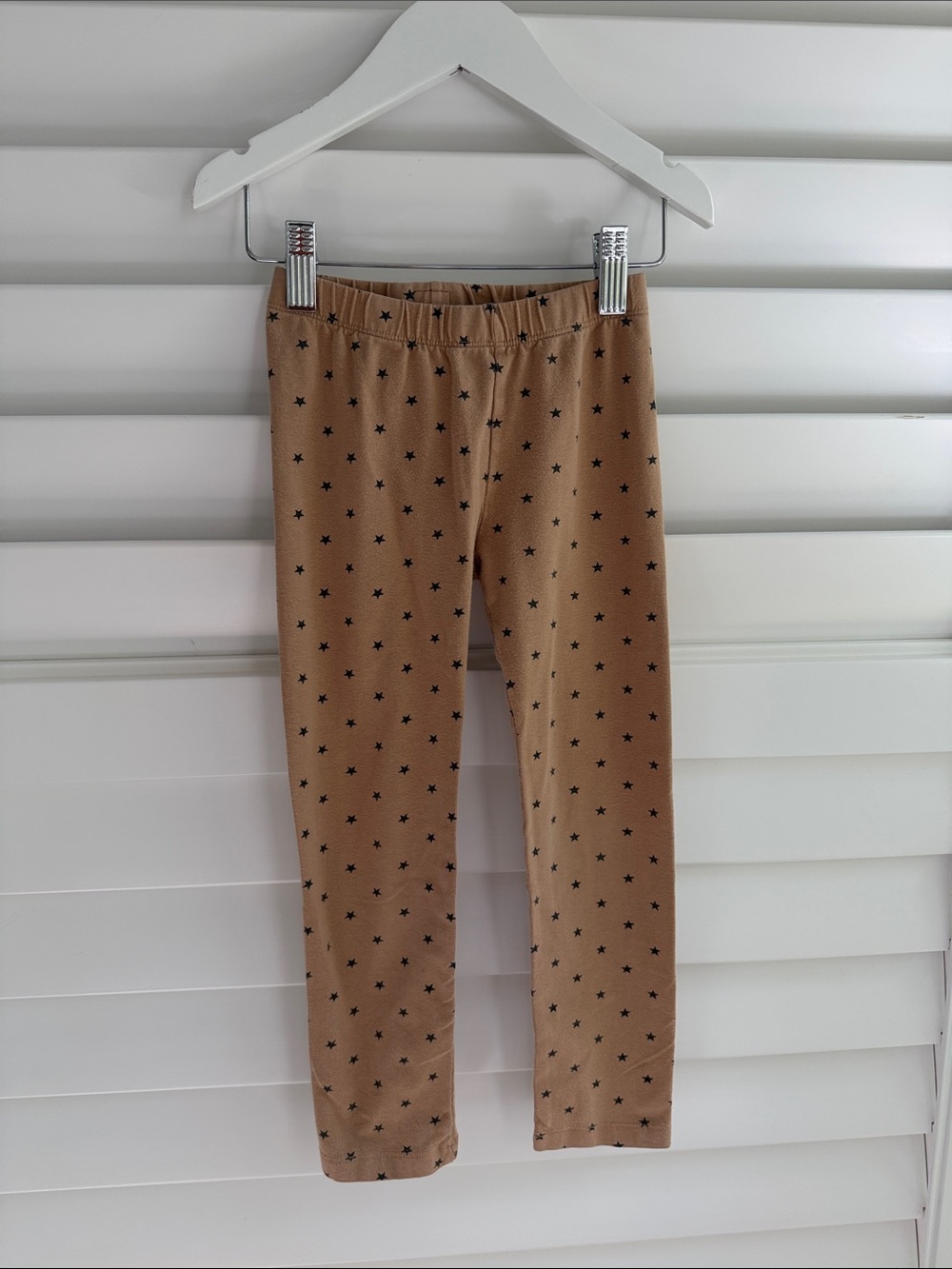 GAP Tan Leggings with Black Star Print